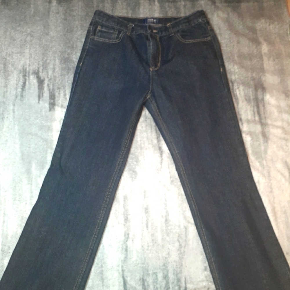 Boys old navy Jean's NWOT sz 16 husky